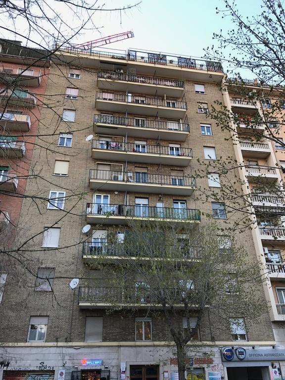 רומא A Casa Di Giallo B&B מראה חיצוני תמונה